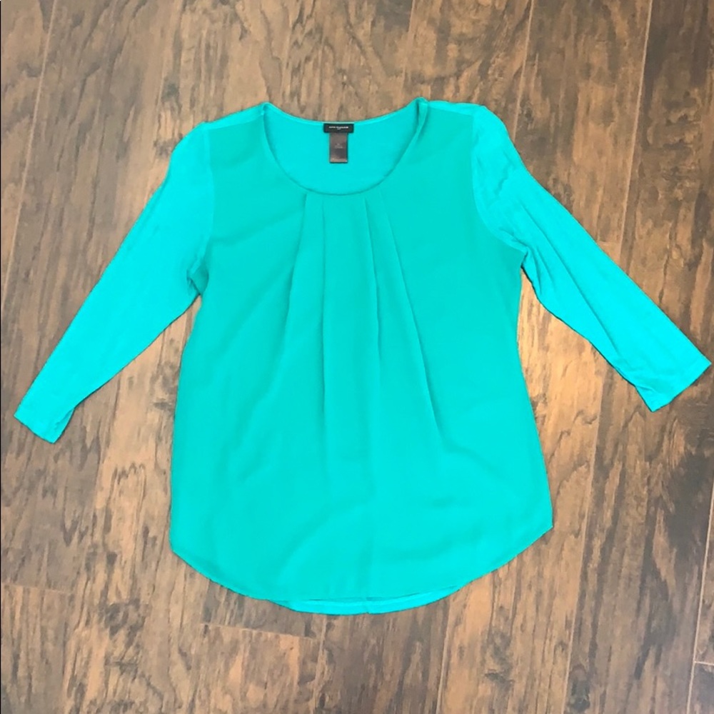 Women’s blouse